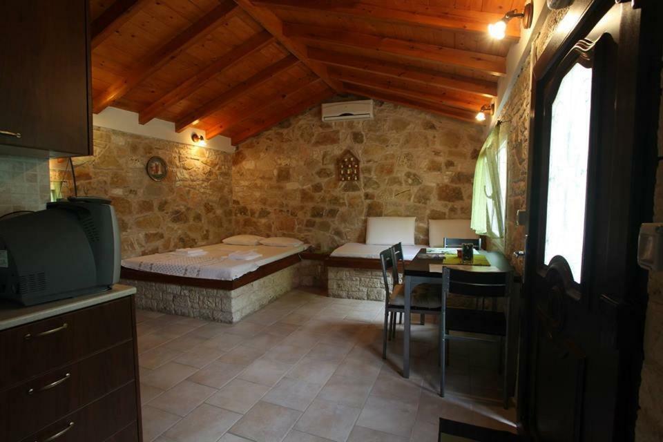 Villa Loulaki Magazia Paxi Arvanitakeika المظهر الخارجي الصورة